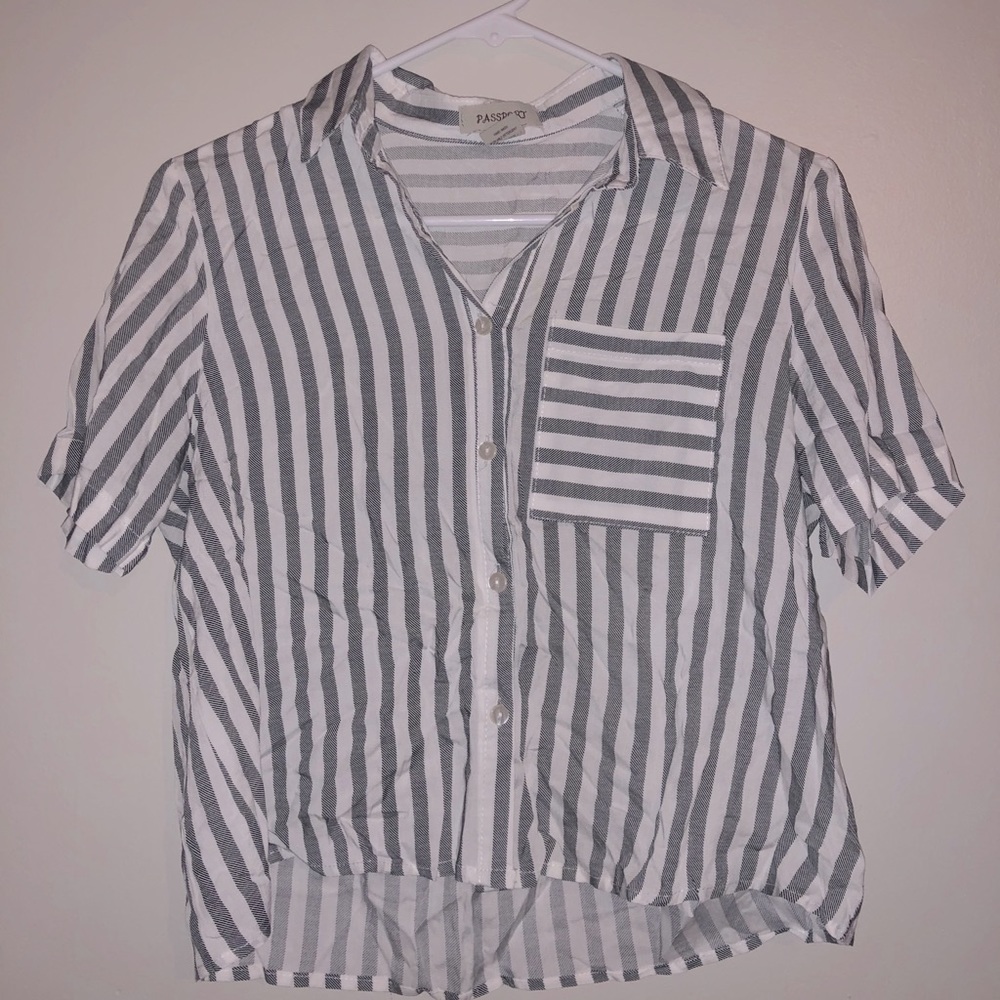 Brandy Melville Button Up Crop Top